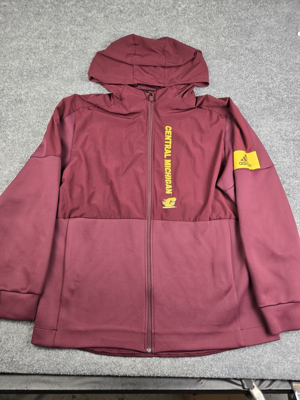 Central Michigan Chippewas Adidas Maroon Gold Jacket Men’s XL Team Issue #978
